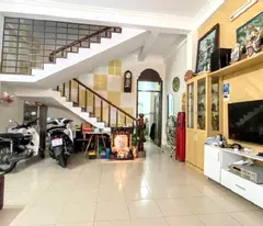 beautiful 2-storey house for sale in hoa cuong bac, da nang