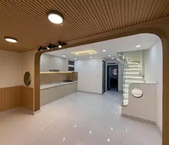 beautiful house, fast new, near mt, right at tan huong market, 42m2, 3.x billion