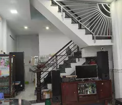 🏡beautiful house for sale 3 floors 3 bedrooms right on nguyen thi sau, thanh loc ward, district 12 for just over 3 billion