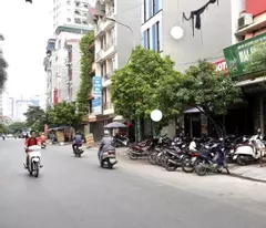 beautiful house for sale for tet in ngo quyen street, ha dong, subdivided house, parked cars, front facade 4.2m, area 34 m2, 5