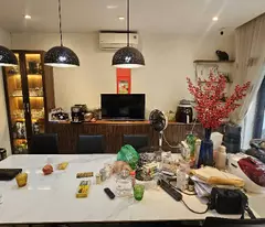 beautiful house for sale in lam ha - oto avoid - sidewalk - business - view of tran hung dao bridge - 90m 5 floors - 30 billion (tl)