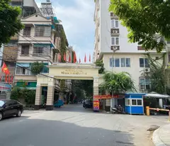 beautiful house for sale in lane 99 xuan la, car parked next to the house 55m2*5t - 6 bedrooms, lot division book, price slightly 11 billion