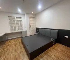 beautiful house for sale in ly son thuong thanh long bien parking lot 54m 5 floors slightly 6 billion (tl)