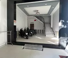 beautiful house for sale in ngoc hiep ward - highly profitable apartment for rent