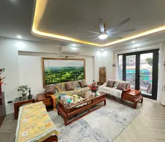 beautiful house for sale in ngoc lam long bien - construction - close to pho 5m, car - 65m, 5 floors, slightly 10 billion (tl)