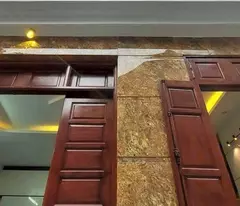 beautiful house for sale in ngoc thuy - fully furnished - near car - 5 floors - slightly 5 billion
