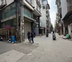 beautiful house for sale in phung chi kien - corner lot - 56.9m2 car entry price 20 billion