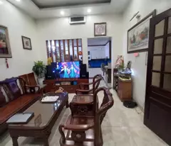 beautiful house for sale ngo thi nham - avoid cars - 3 floors - ha dong center - 50m2 - price only 10 billion