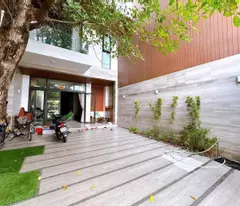 beautiful house for sale on le quy don nha trang (with elevator, car parking, 900m from the beach) face