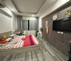 beautiful house for sale on nguyen van cu - car corner lot - civil construction - view chuong duong bridge - 35m, about 7 billion