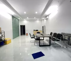 beautiful house for sale right away near vo chi cong, cam le district, city. da nang