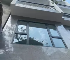 beautiful house for sale thach ban-long bien 6.6 billion 38m, 6 floors parking car elevator, 3.3m mt, good security