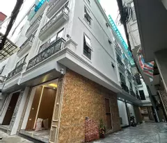 beautiful new house for sale 5 floors - two ba trung - 8 billion - 35m2 - owner red book
