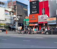 binh thanh! mb is so beautiful! mb rental price 22 million! big street, busy business district
