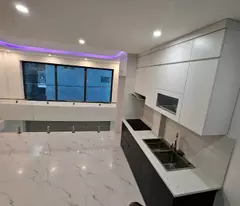 body house for sale 45m2* 5 floors* 7.5 billion, corner lot, elevator