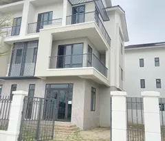 brand new super huge villa for sale at centa riverside from son vsip bac ninh