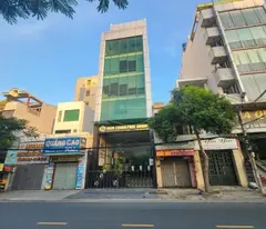 building for sale, super location on pho quang street, 8 x 28m basement + 10 floors. contract: 220 million/month, price: 49 billion tl
