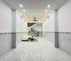 business front house for sale at hiep thanh market - 3 bedrooms, high quality furniture, very attractive price!