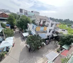 business front house for sale, opposed to the national university area, near market, suoi ​​tien resources, metro station, only 6 billion
