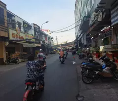 business front house for sale - xom cui neighborhood market q8 - close to cha vacau