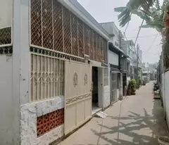 car home for sale in district 9, large area 6.1m horizontal price only 3 billion