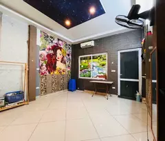 car house for sale – 62m² – 5 floors – long bien district – live now