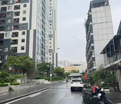car house for sale, avoid minh khai street, for apartment 65m2/ 5 floors, area 4m 31.5 billion, peak business