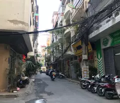 cash flow apartment building for sale - huynh thuc khanh street-dong da-105mxmt5.6mx7t-30.x billion tl