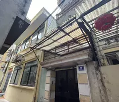 cau giay <160 million/m2 - thong alley - ba thao - near big street april 23, continue sale of 300,000,000 vnd price