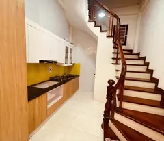 cau giay house for sale 35m2 x 5 floors 7.5 billion - great location