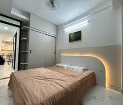 ccmn apartment for sale 2br + 2wc on pham ngoc thach dong da. area 52m2 only 1.7 billion