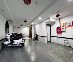 ccmn hoa bang 64m - 13 kk room - price 20 billion - 20m from street - elevator - fire protection meets standard
