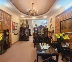 central townhouse for sale in nguyen chi thanh _ area 75m _ car parking