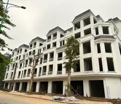 co bi villa for sale 98m2 right next to school with elevator waiting box with crowded residents 17 billion