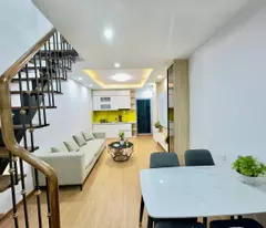 collective apartment 8-3 is as beautiful as a luxury apartment, 3 bedrooms with open view, asking price 2.9 billion