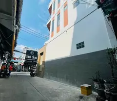 corner apartment with 2 faces - huge 6.77m horizontal - market business - only 11.8 billion , dao cam moc, ward 4,