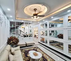 dai la townhouse for sale, beautiful location, impressive design, owner needs to sell ly 50m2, asking price 11 billion