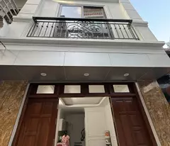 dai nghia tran fish farm house for sale with 5 floors, sparkling elevator, smart car, two ladies trung