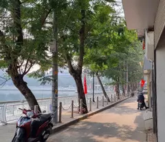 dang tien dong townhouse for sale 55mx5t - lake view - cars avoid the front of the door - 2 open side