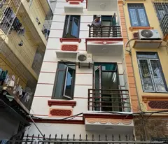 est house for sale in kim giang, thanh tri area, 3 steps by car to the street, 4t, usable area 40m2, 6.4 billion