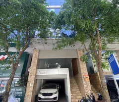 floor building for sale in the center of the multi-pine team, floor for residential and business, beautiful location 47 billion