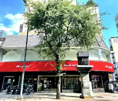 floor building for sale right in the north door of ben thanh market - golden tam location, district 1, cod: 12,500 usd, price 140 billion