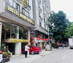 floor el for sale x 10m mt - cau giay street face - 3-air corner lot - wide sidewalk