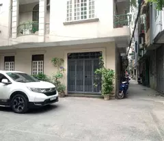 floor house for sale cau giay 41m2, over 4m acreage, 7-seater car. 8.2 billion
