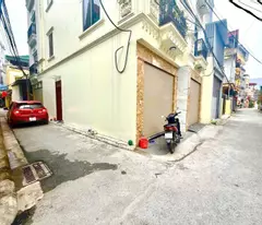 floor house for sale elevator, car access to the house - ke thanh, giang bien, long bien - 8.28 billion