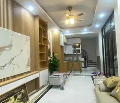 floor house for sale, near the agricultural academy, car in the house, price 6.98 billion!