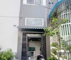 floor house for sale nguyen oanh, go vap near an nhon market only 244