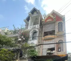 floor house for sale with business right at linh trung market - thu duc - 12.9 billion