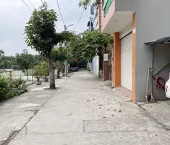 for sale 78.5m2 of collective land at rau a institute - trau quy - gia lam ward. car roads are avoided, the back side is clear