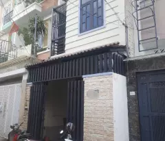 for sale a 2-story house on street 8, tnpb oto, parking doors on four sides, completed windows to standard, standard house